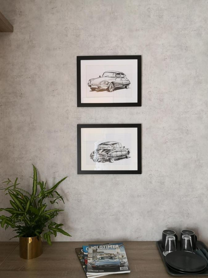 Scuderia Split Rooms Exterior photo